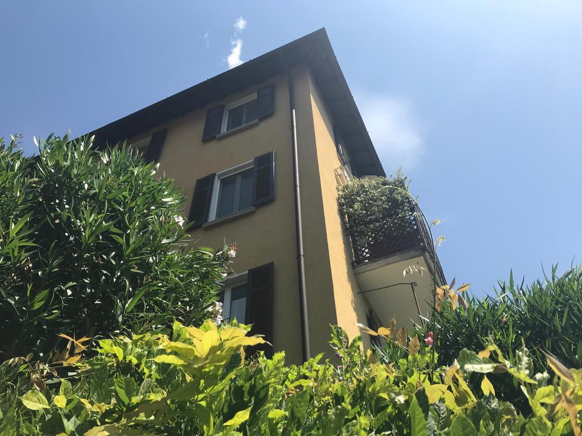 Апартаменты Una Terrazza Da Sogno By Rent All Como Carate Urio Экстерьер фото